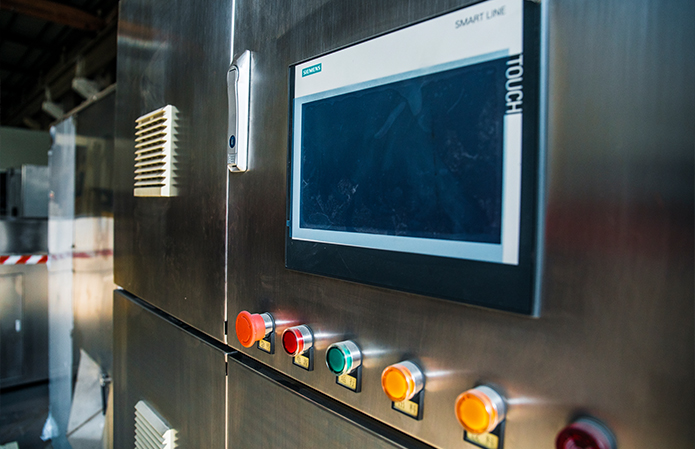 建華環(huán)?？萍? class=