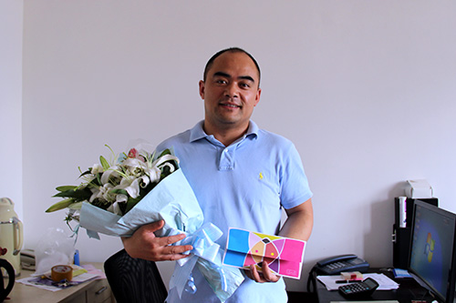 20140620生日慰問企業(yè)負責人 (3).jpg